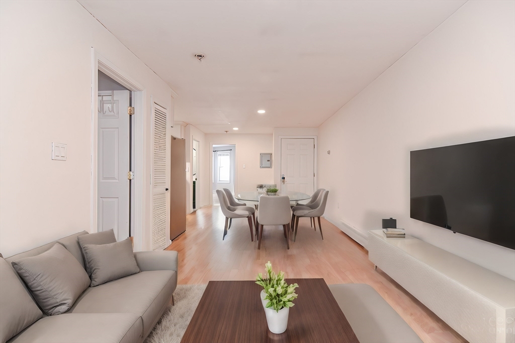 275 Chelsea Street # 3