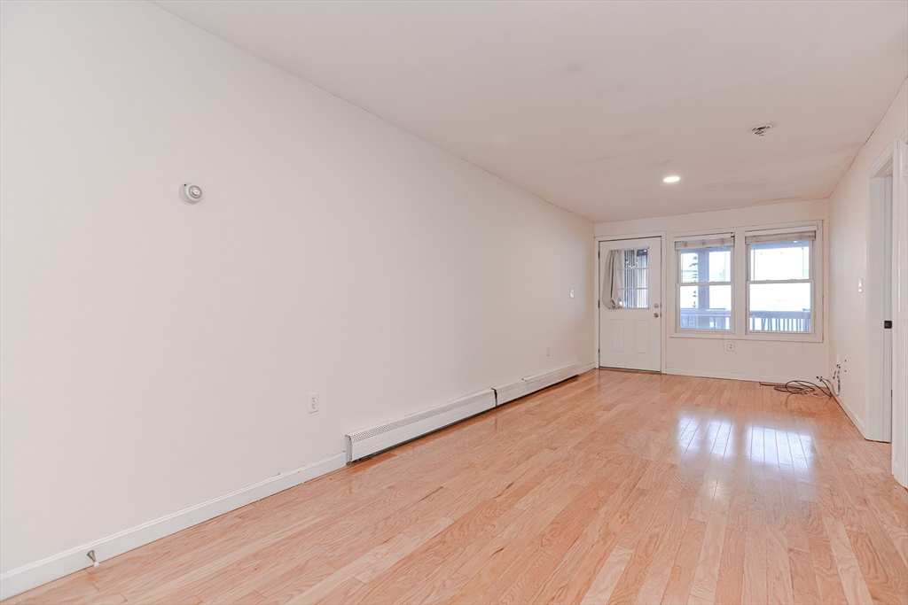 275 Chelsea Street # 3