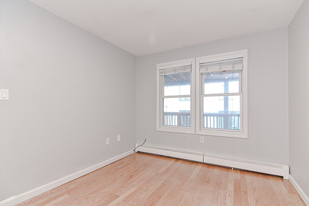 275 Chelsea Street # 3