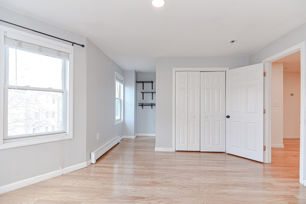 275 Chelsea Street # 3