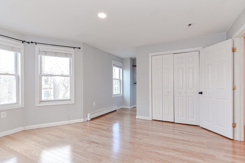 275 Chelsea Street # 3