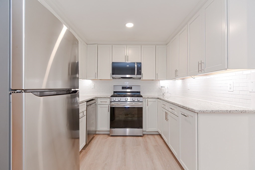 275 Chelsea Street # 3