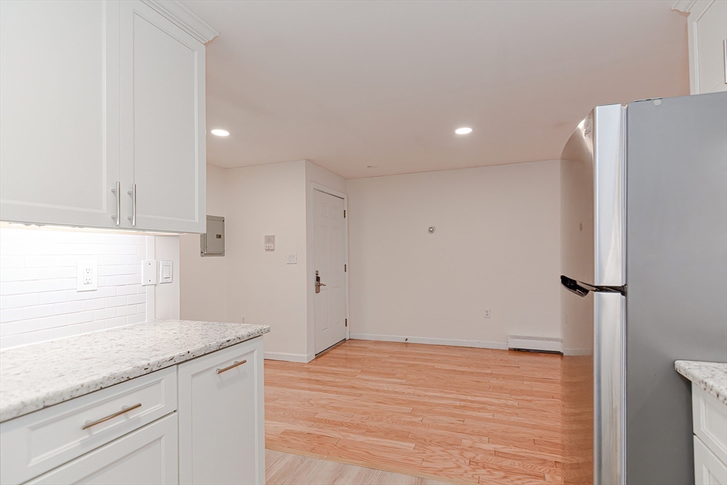 275 Chelsea Street # 3