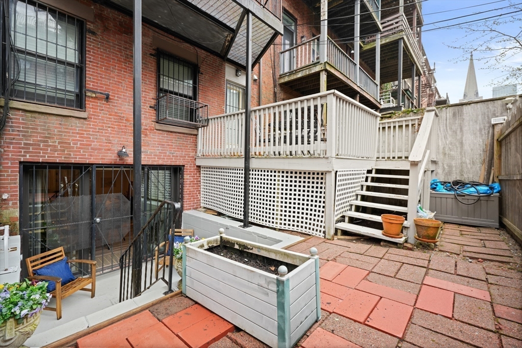 69 Worcester St # 1