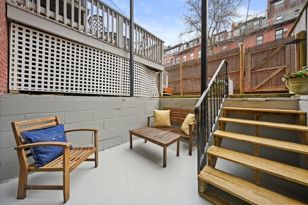 69 Worcester St # 1
