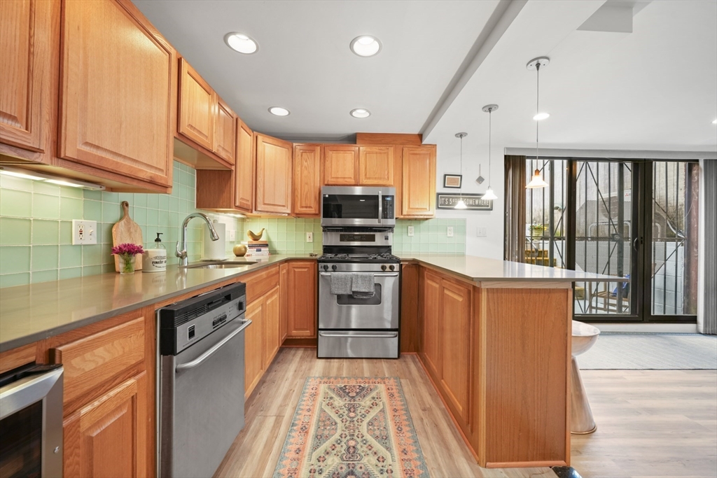 69 Worcester St # 1
