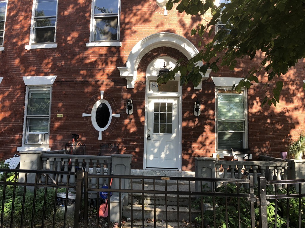1767 Commonwealth Ave # 4