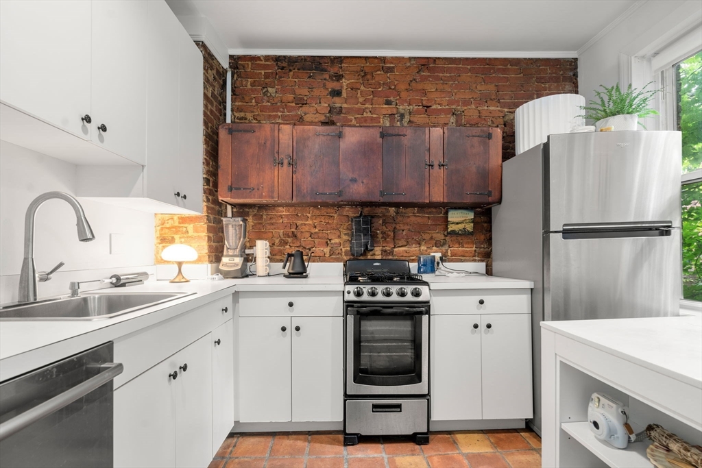 34-36 Grove St # 4