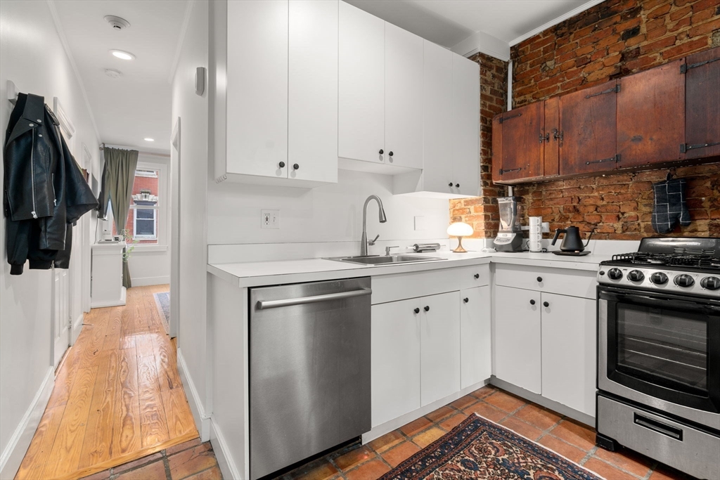 34-36 Grove St # 4