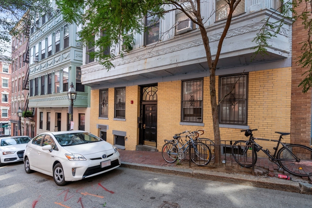 34-36 Grove St # 4
