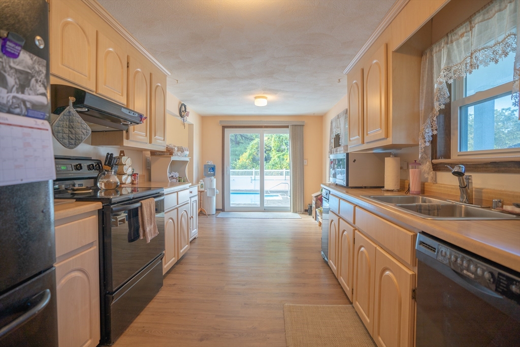 5 Phinney Lane