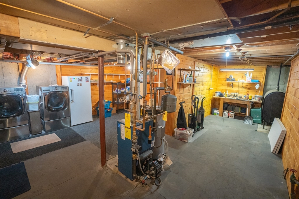 5 Phinney Lane