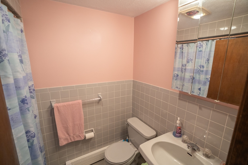 5 Phinney Lane