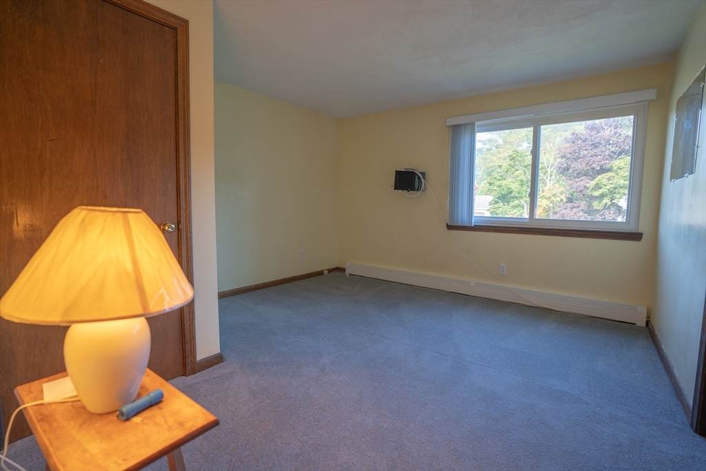 5 Phinney Lane