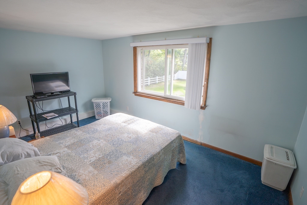 5 Phinney Lane