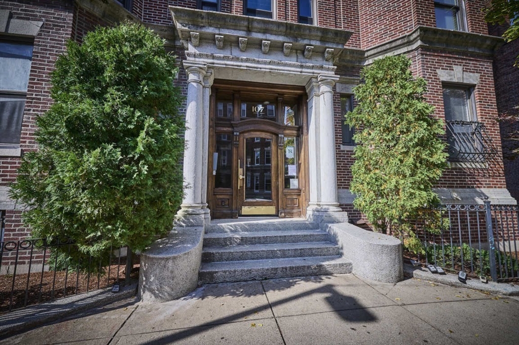 107 Jersey St # 7 Unit: 3-7