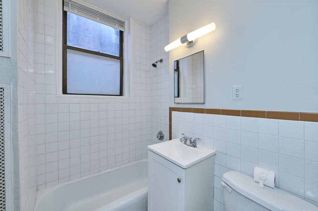 107 Jersey St # 7 Unit: 3-7