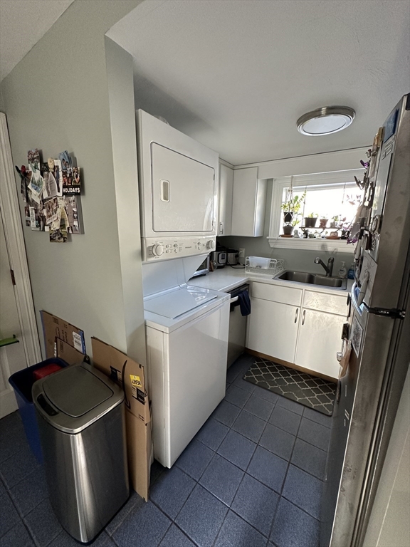 11 Walter St # 1