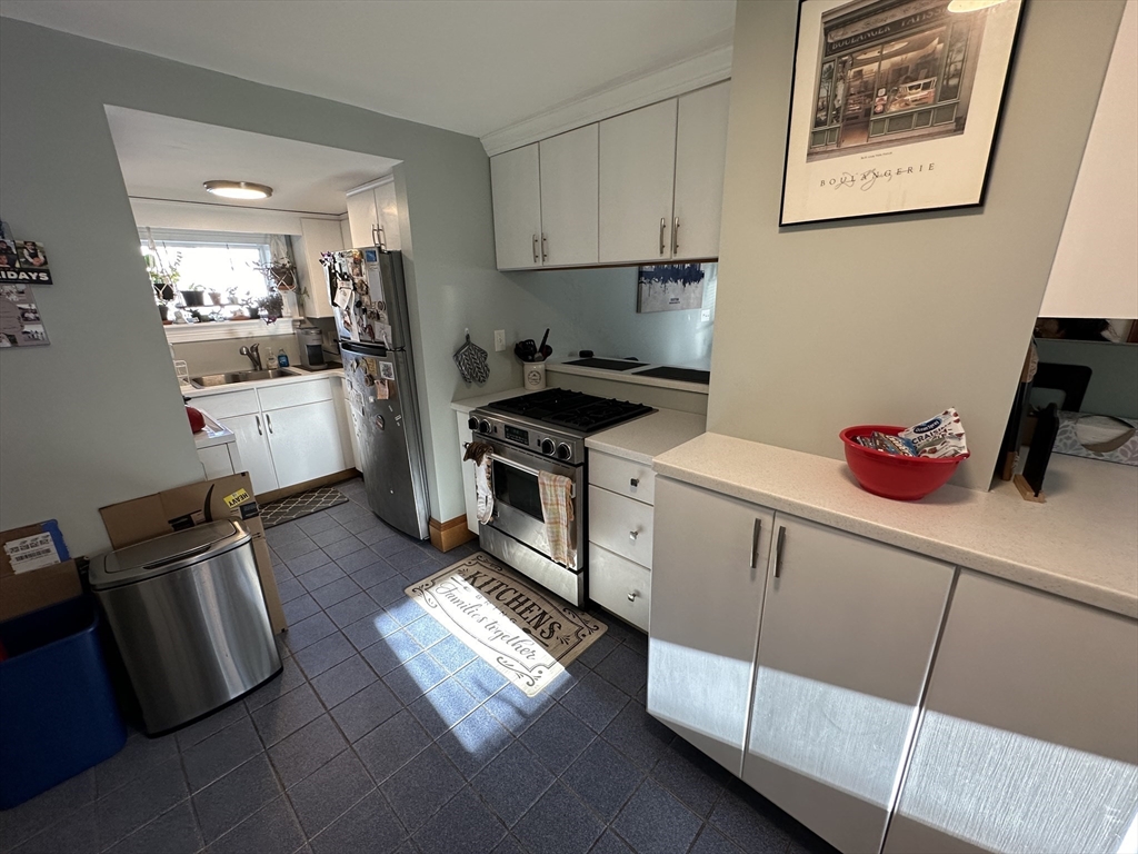 11 Walter St # 1