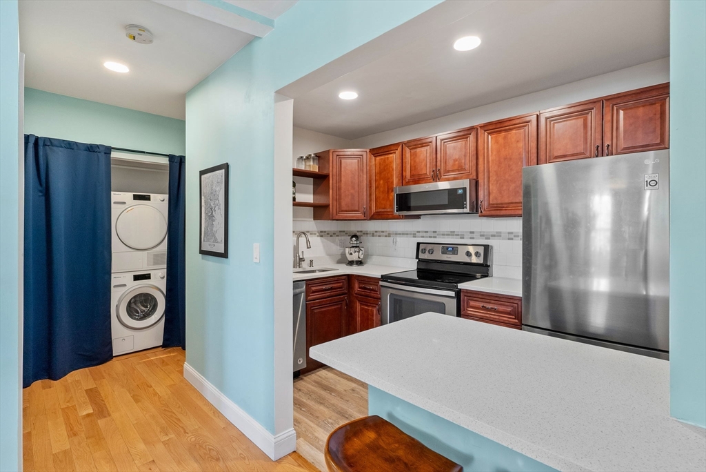 69 E Berkeley St # 5