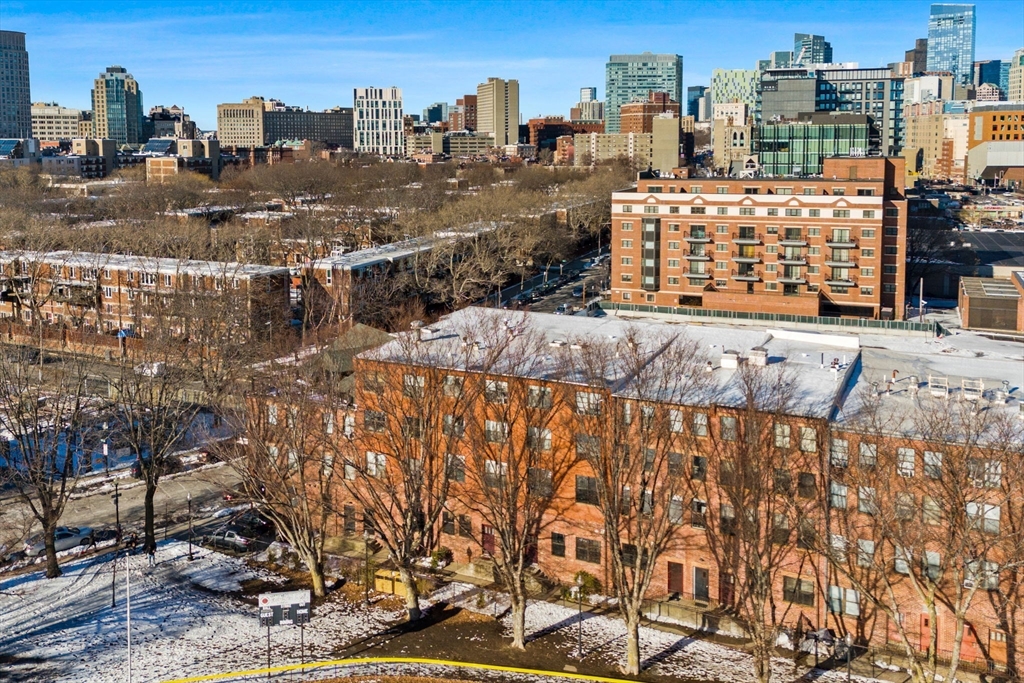 69 E Berkeley St # 5
