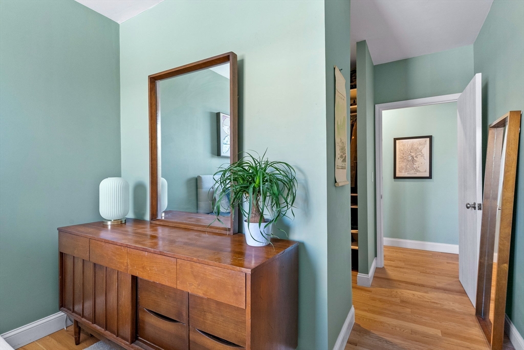 69 E Berkeley St # 5