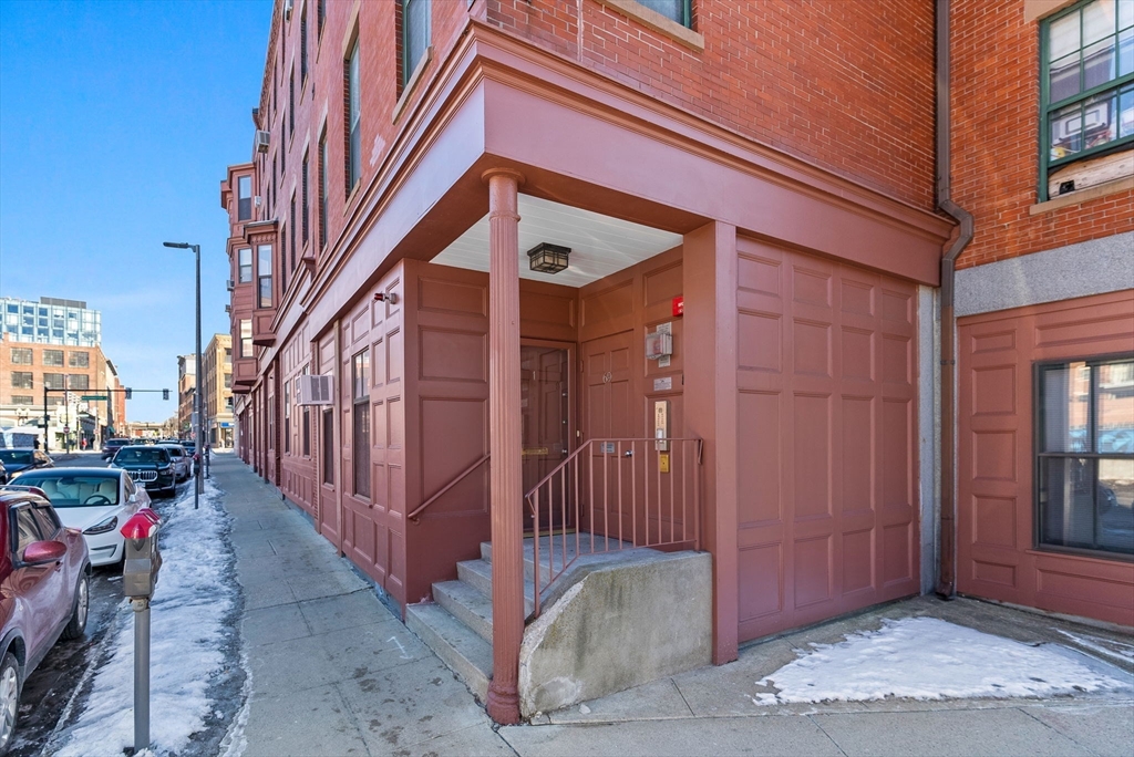 69 E Berkeley St # 5