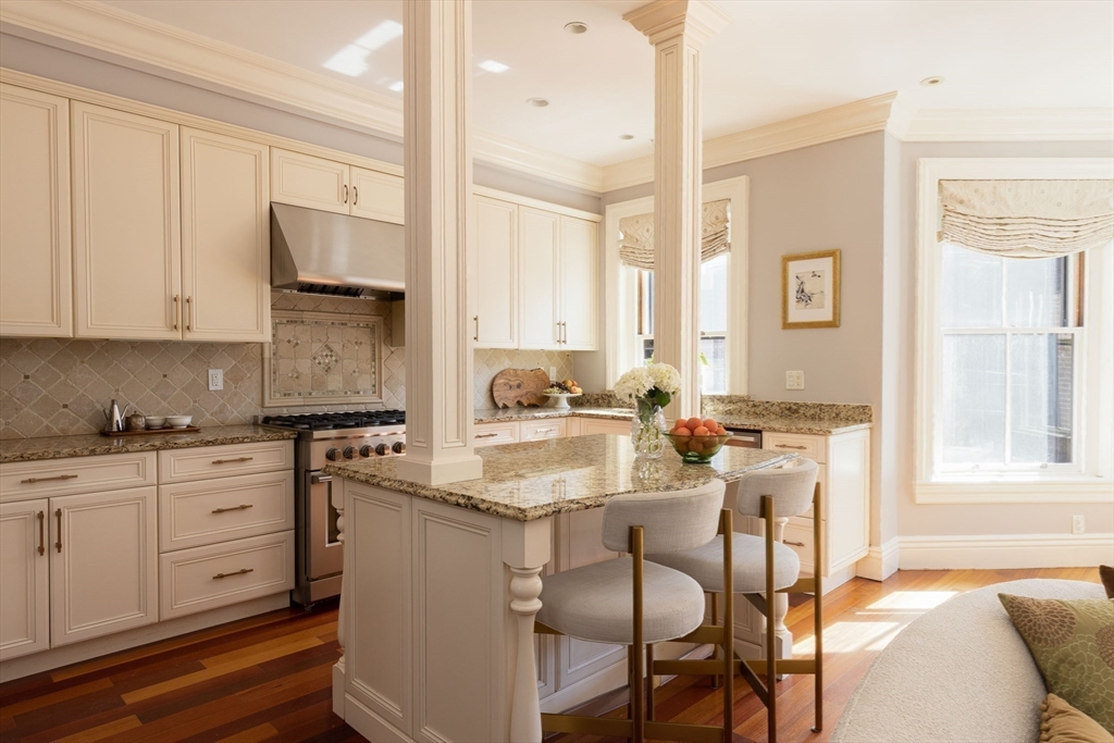 392 Marlborough Street # 3
