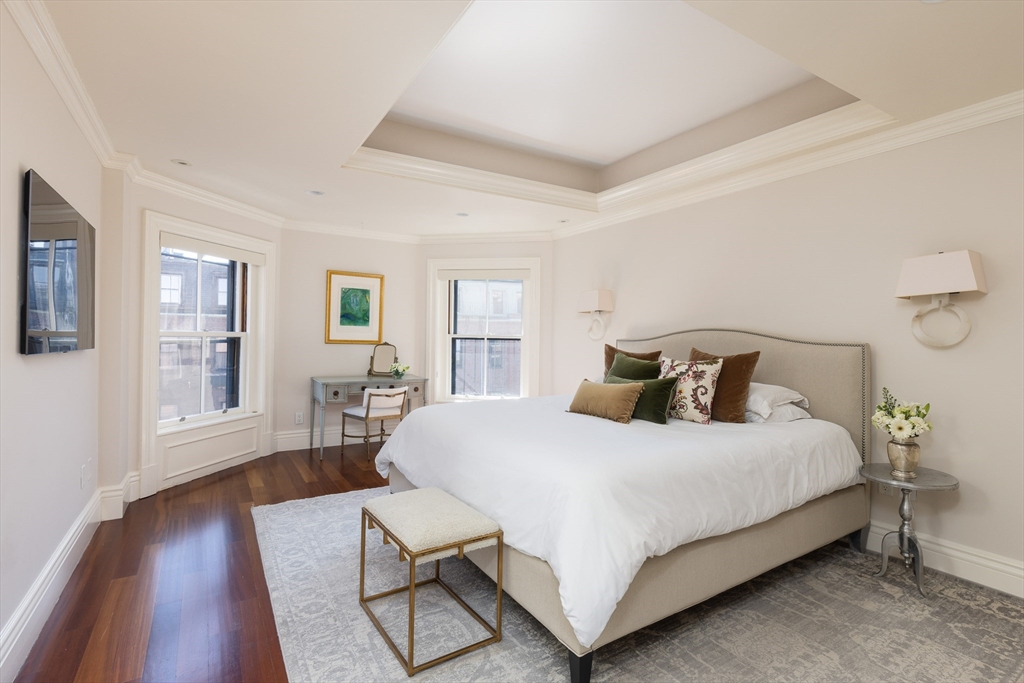 392 Marlborough Street # 3