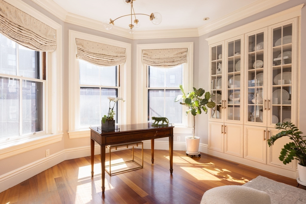 392 Marlborough Street # 3