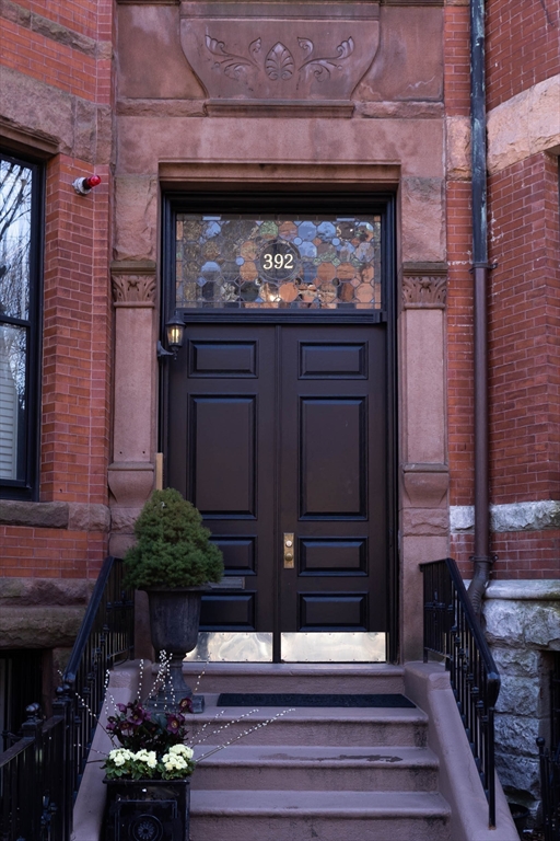 392 Marlborough Street # 3