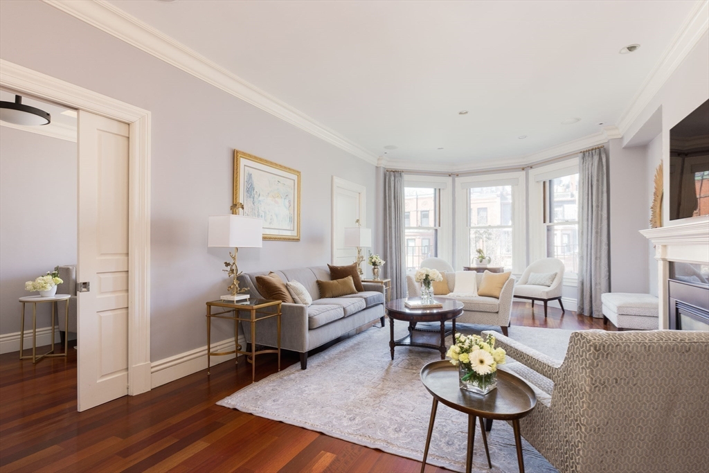 392 Marlborough Street # 3