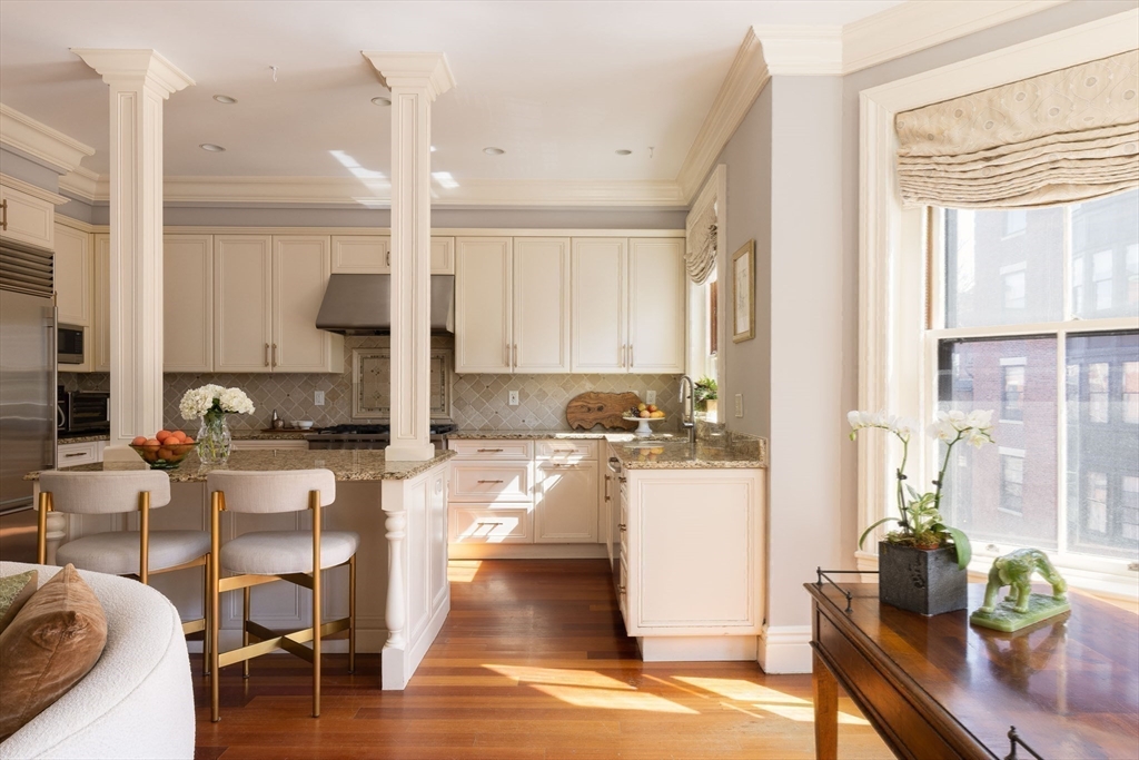 392 Marlborough Street # 3