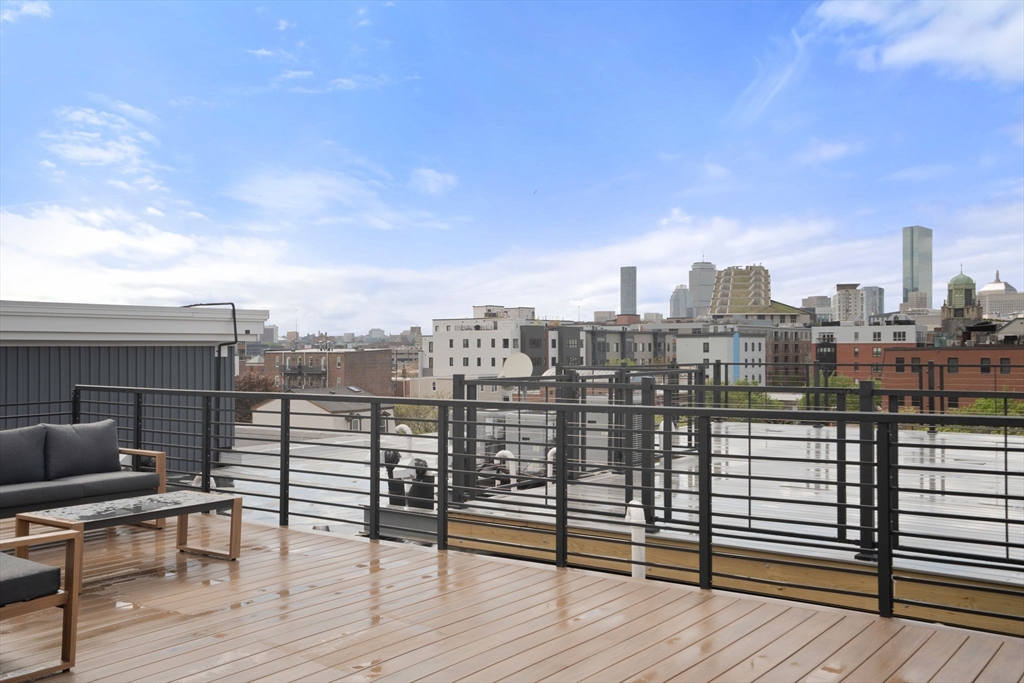 111 B St # 8