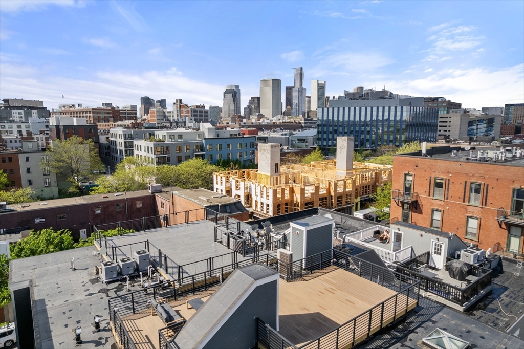 111 B St # 8