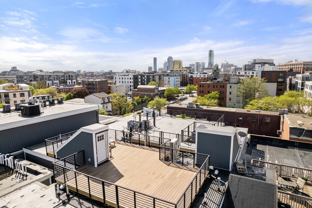 111 B St # 8