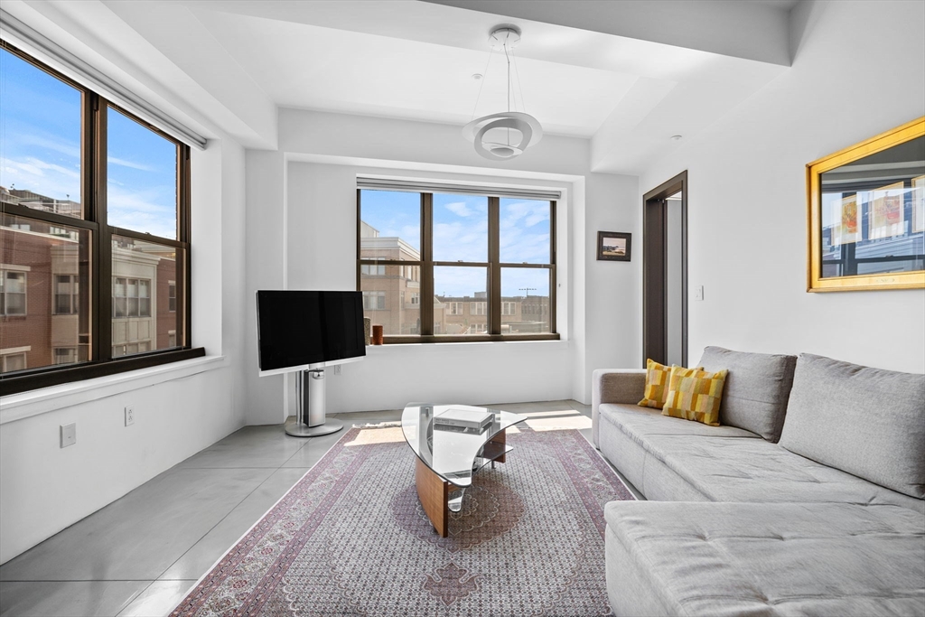 1166 Washington St Unit: 501/502