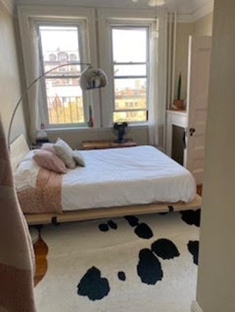 362 Commonwealth Ave. # 5B