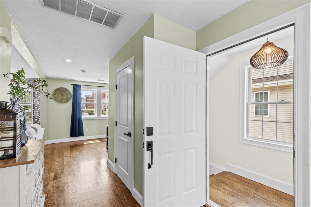 47 Oldfields Rd # 2