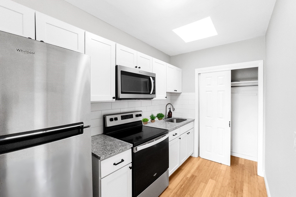 39 Willow Street # 2