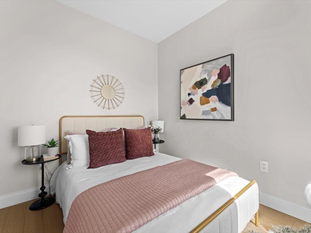 100 Shawmut Ave # 708