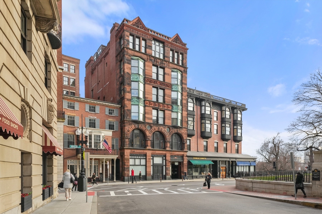 20 Beacon Street Unit: Penthouse