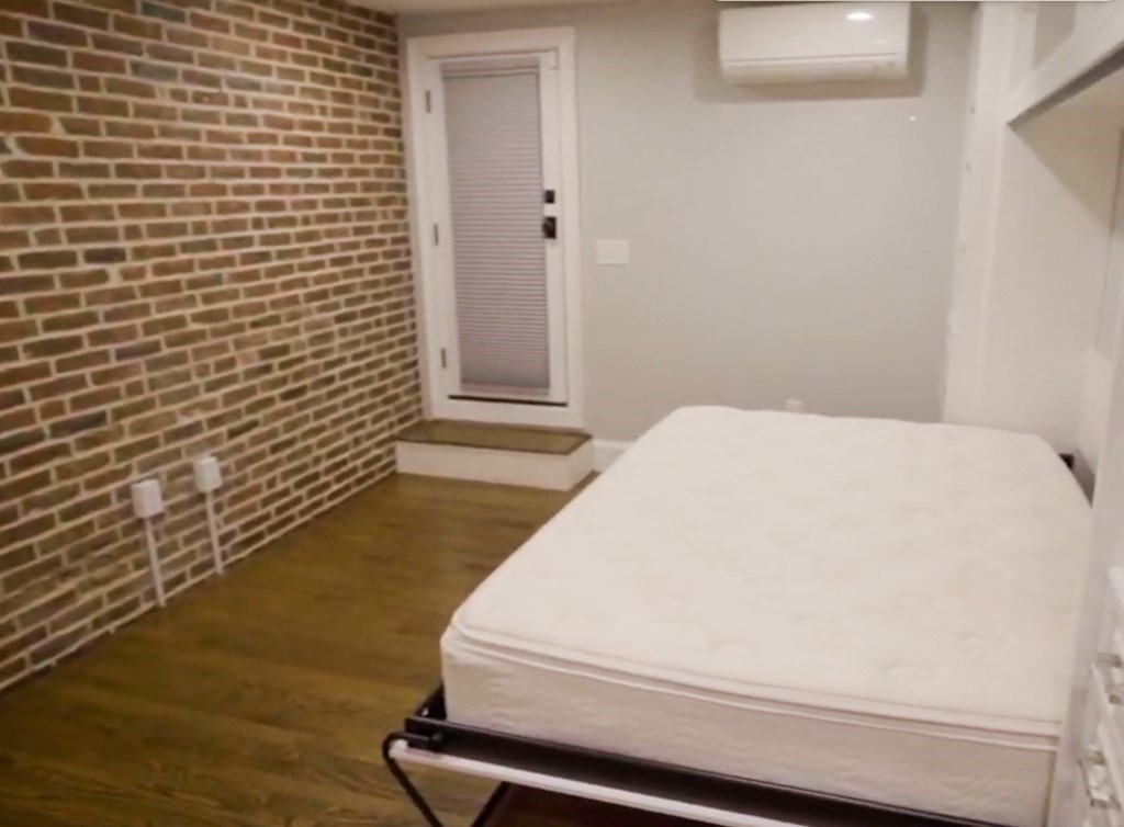 243 West Newton Street # 1