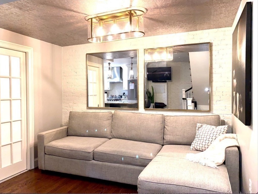 243 West Newton Street # 1