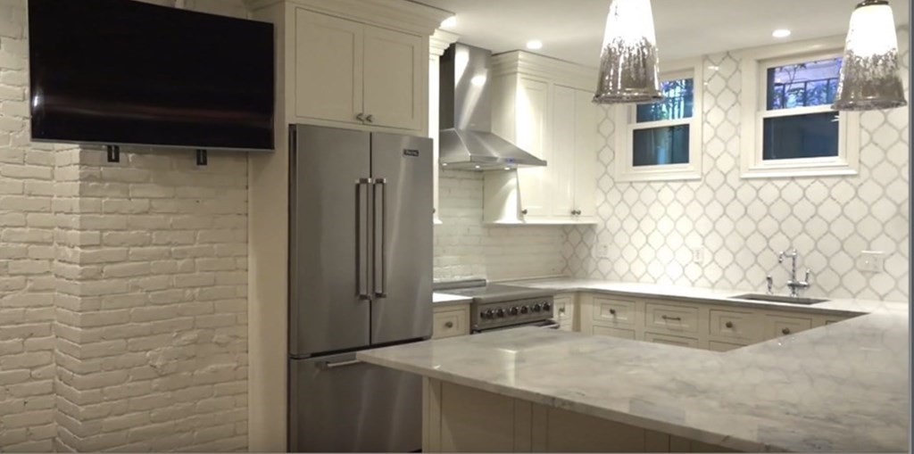 243 West Newton Street # 1