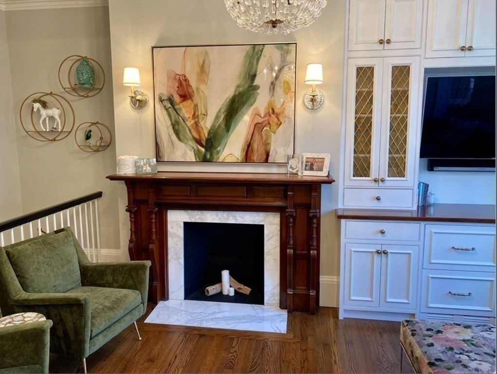 243 West Newton Street # 1