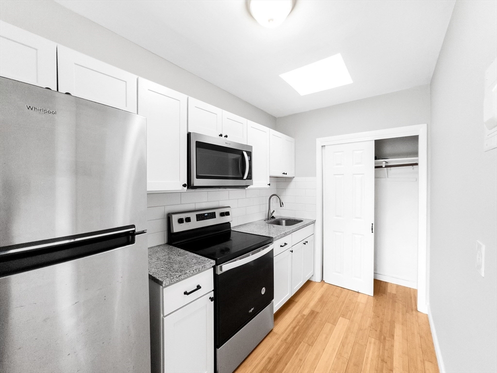 39 Willow Street # 2