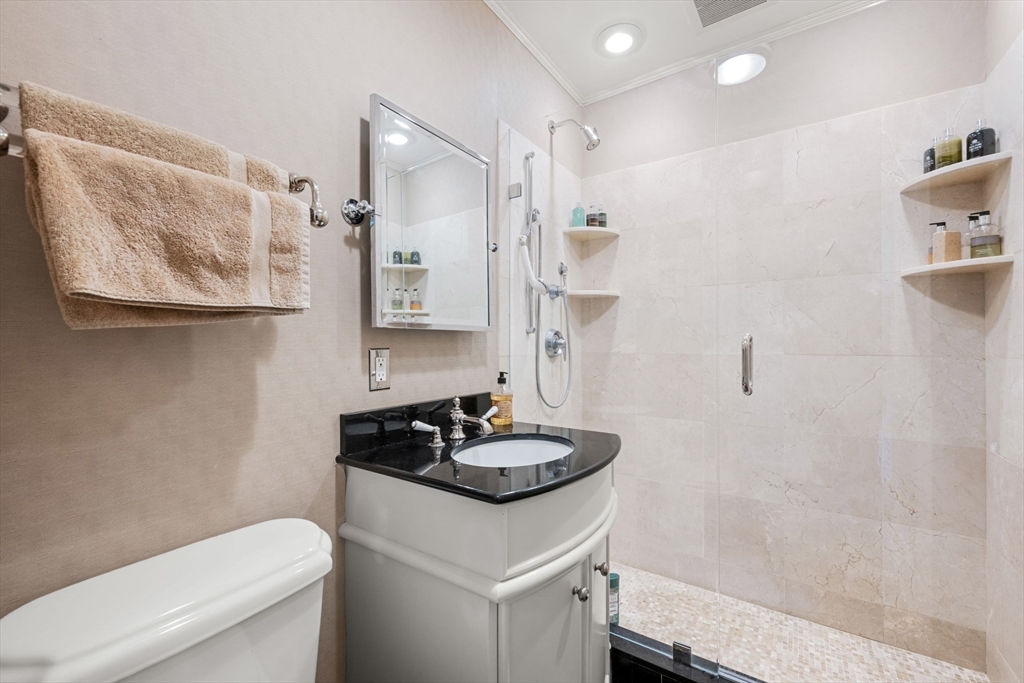 250 Commonwealth Avenue # 6