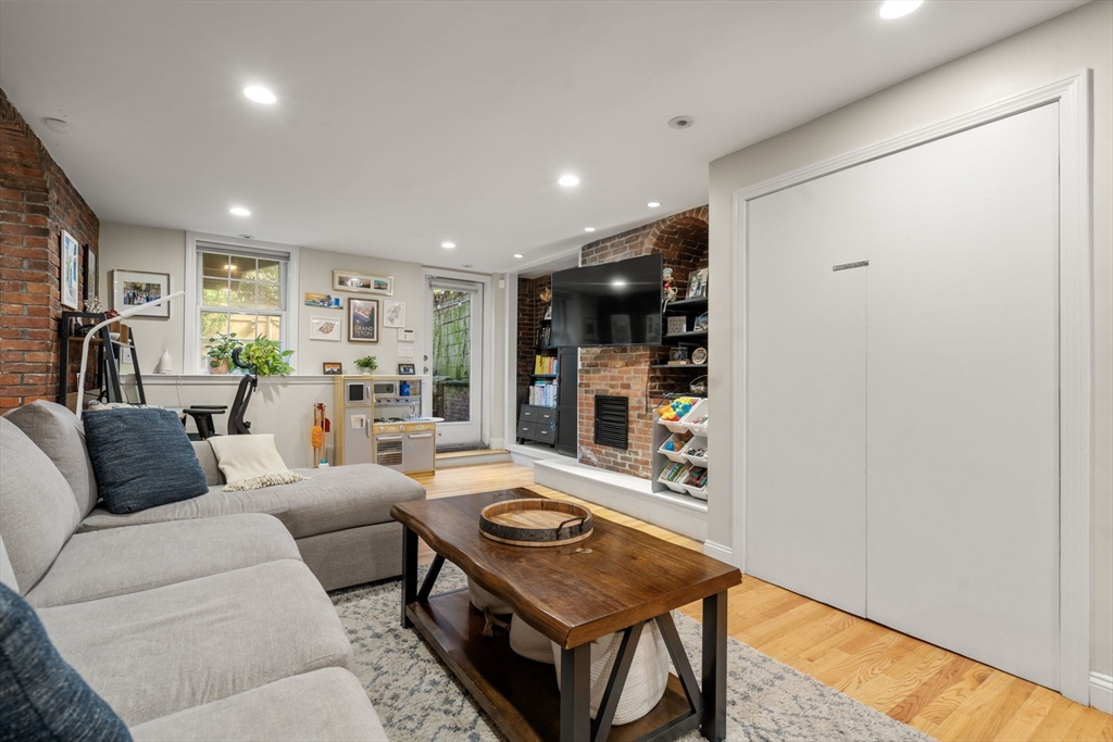 11 Union Park # 1