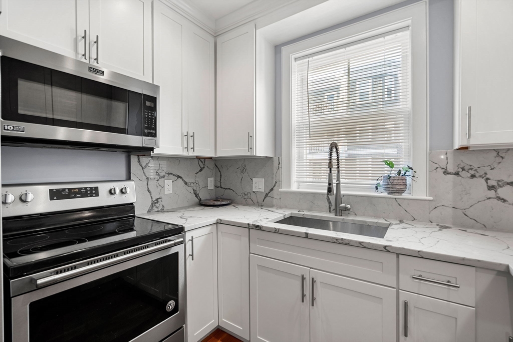 14 Farragut Ave. # 1